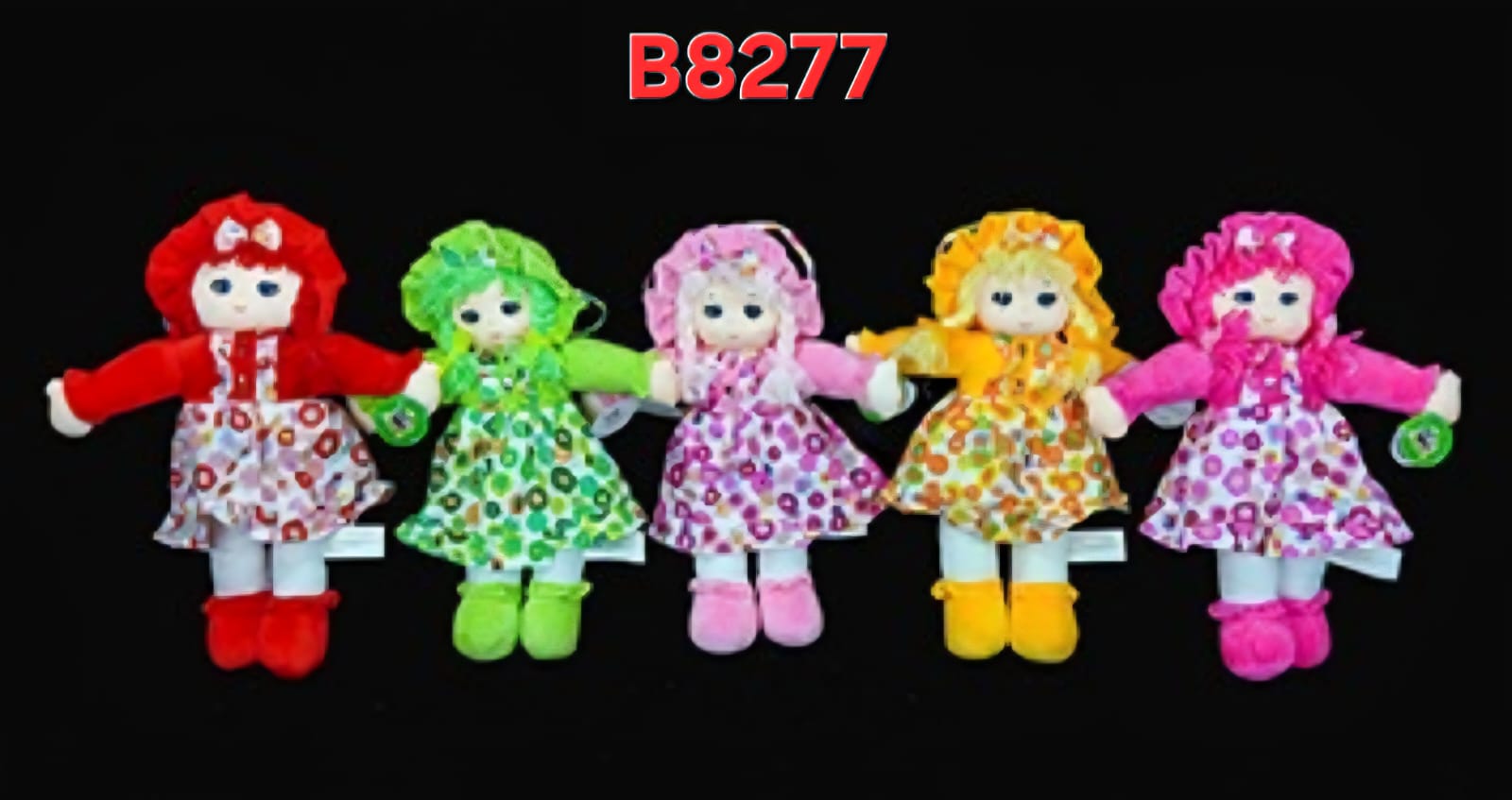 BONECA PELUCIA