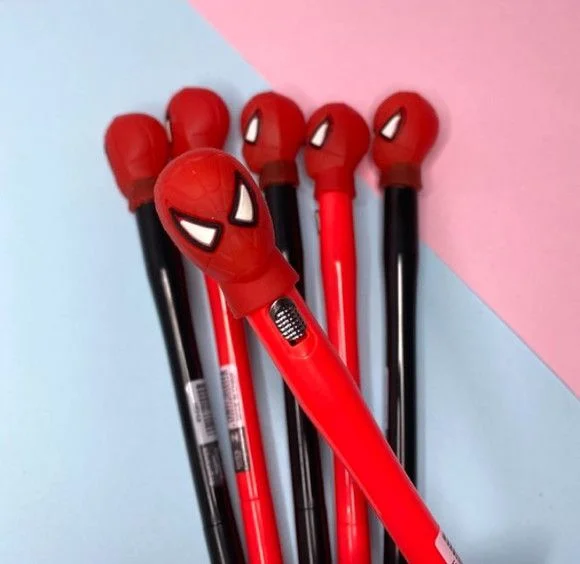 CANETA HOMEM ARANHA COM LUZ